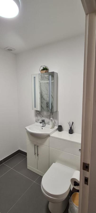 2 Bedroom Central Apartment لييك المظهر الخارجي الصورة